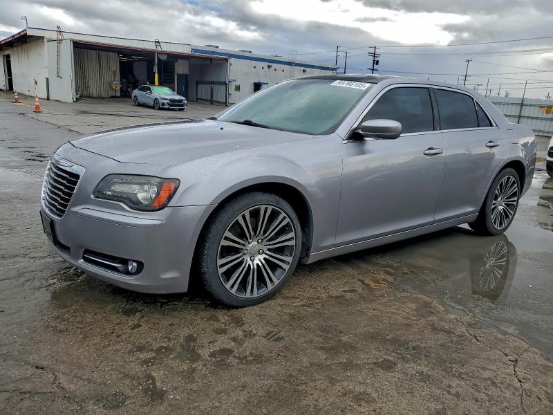 93766105 :رقم المزاد ، 2C3CCABT3EH144330 vin ، 2014 Chrysler 300 مزاد بيع