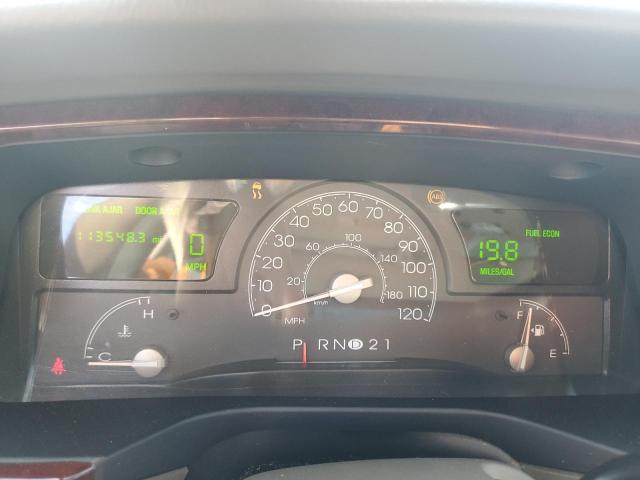 90116105 :رقم المزاد ، 1LNHM82W73Y697448 vin ، 2003 Lincoln Town Car مزاد بيع