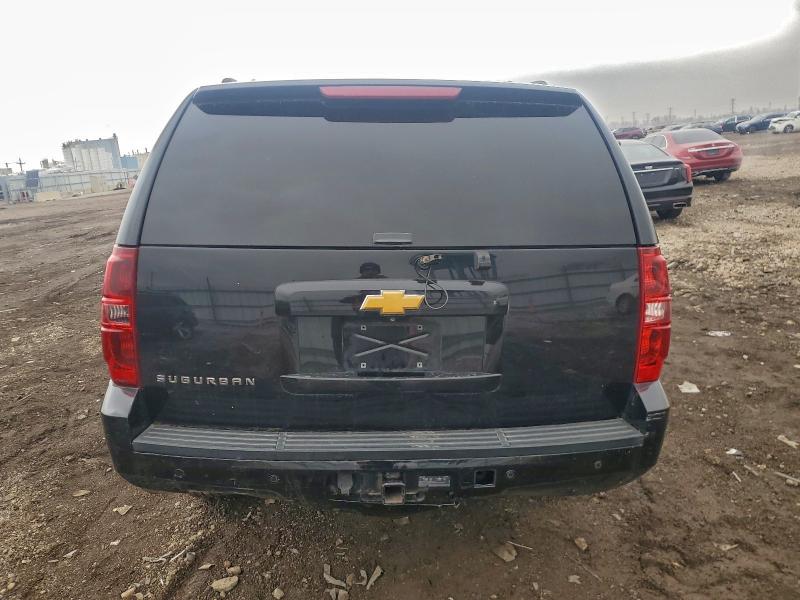 Продаж на аукціоні авто 2014 Chevrolet Suburban, vin: 1GNSKJE76ER210739, номер лоту: 47705706