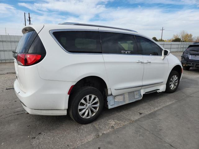 90719745 :رقم المزاد ، 2C4RC1BG2KR603393 vin ، 2019 Chrysler Pacifica T مزاد بيع
