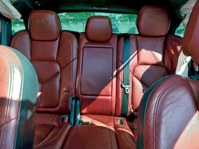Продаж на аукціоні авто 2017 Porsche Cayenne, vin: WP1AD2A23HLA82321, номер лоту: 94309295