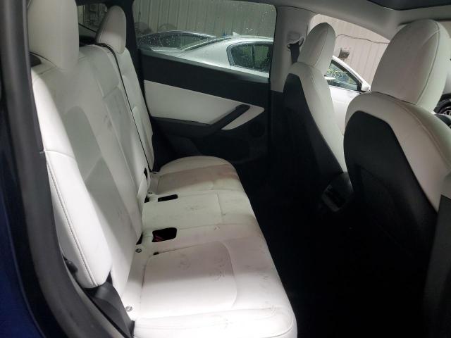 92716935 :رقم المزاد ، 7SAYGDEE0NF433940 vin ، 2022 Tesla Model Y مزاد بيع