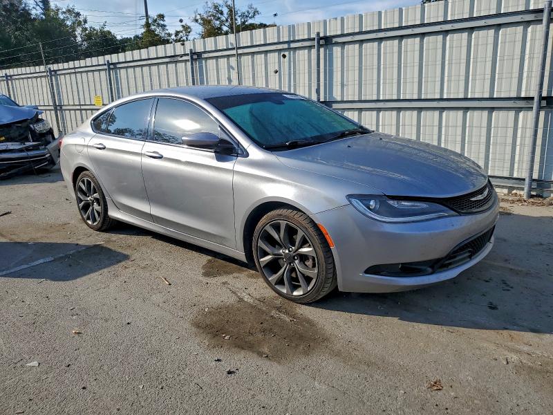 93656095 :رقم المزاد ، 1C3CCCBG0FN526497 vin ، 2015 Chrysler 200 مزاد بيع