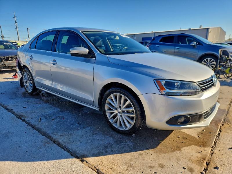 Продажа на аукционе авто 2011 Volkswagen Jetta Sel, vin: 3VWLX7AJ1BM360397, номер лота: 94114605