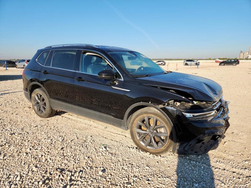 Продажа на аукционе авто 2022 Volkswagen Tiguan, vin: 3VV3B7AXXNM139215, номер лота: 52077196
