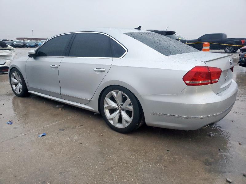 Продаж на аукціоні авто 2013 Volkswagen Passat Sel, vin: 1VWCN7A33DC002794, номер лоту: 93655925