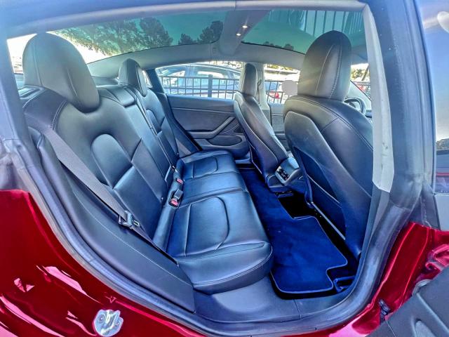 95004545 :رقم المزاد ، 5YJ3E1EA4JF007090 vin ، 2018 Tesla Model 3 مزاد بيع