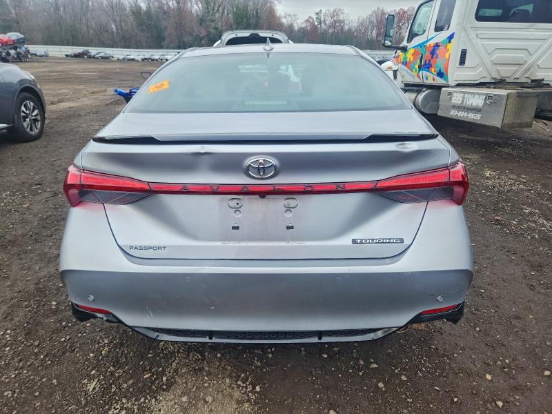 94035525 :رقم المزاد ، 4T1BZ1FB2KU020528 vin ، 2019 Toyota Avalon مزاد بيع