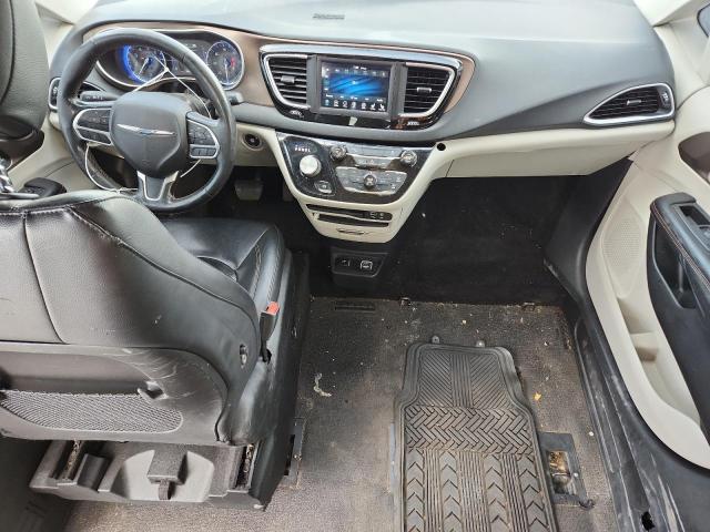 90719745 :رقم المزاد ، 2C4RC1BG2KR603393 vin ، 2019 Chrysler Pacifica T مزاد بيع