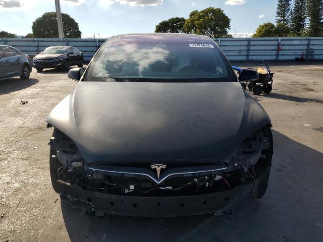 91424845 :رقم المزاد ، 5YJXCDE43KF186128 vin ، 2019 Tesla Model X مزاد بيع