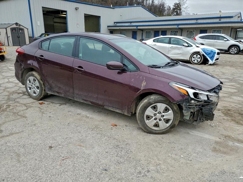 2018 Kia Forte მანქანა იყიდება აუქციონზე, vin: 3KPFK4A74JE268209, აუქციონის ნომერი: 91287415
