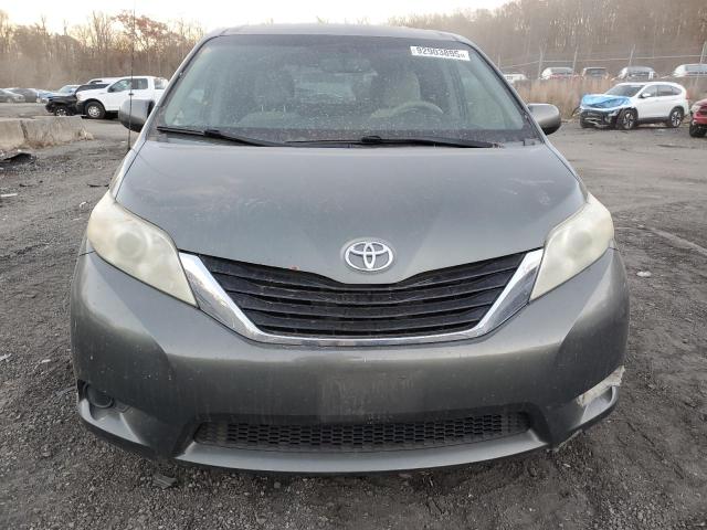 Продажа на аукционе авто 2013 Toyota Sienna, vin: 5TDKK3DC3DS366319, номер лота: 92903895