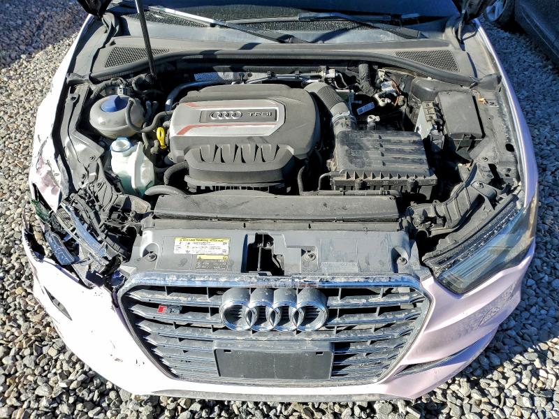 92916635 :رقم المزاد ، WAUFFGFF8F1074845 vin ، 2015 Audi S3 مزاد بيع