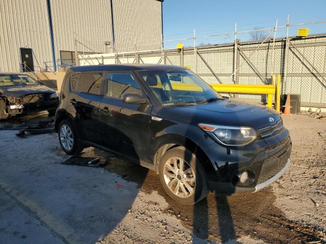 92952685 :رقم المزاد ، KNDJP3A54H7427728 vin ، 2017 Kia Soul مزاد بيع