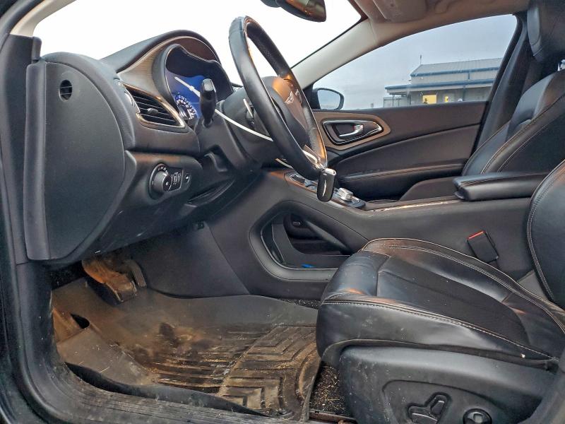 2015 Chrysler 200 მანქანა იყიდება აუქციონზე, vin: 1C3CCCEG4FN511142, აუქციონის ნომერი: 94073955