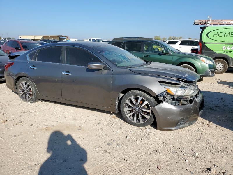 2017 Nissan Altima მანქანა იყიდება აუქციონზე, vin: 1N4AL3AP2HC139152, აუქციონის ნომერი: 84781365