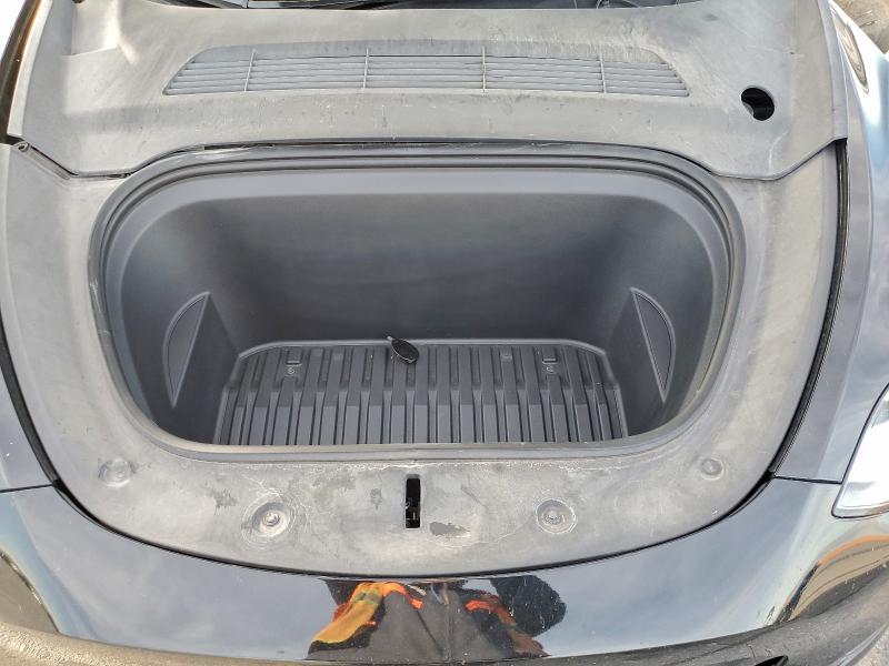94785725 :رقم المزاد ، 7SAYGDEE0NA022227 vin ، 2022 Tesla Model Y مزاد بيع