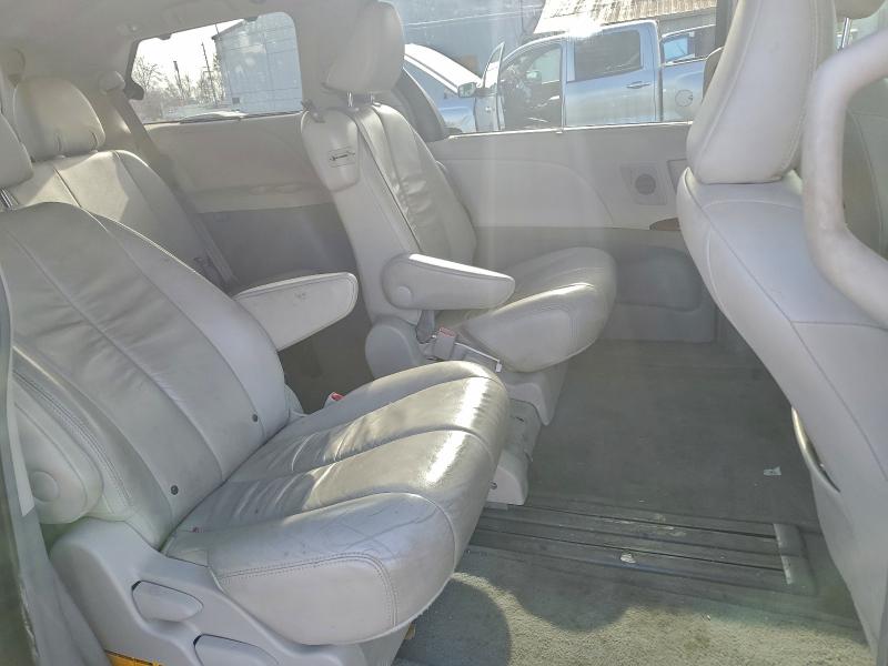 Aukcja sprzedaży 2011 Toyota Sienna, vin: 5TDYK3DC9BS109527, numer aukcji: 94238095