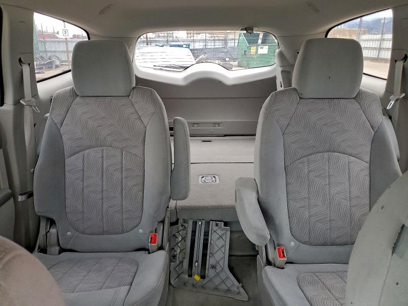 93661485 :رقم المزاد ، 5GAKRAKD2HJ222678 vin ، 2017 Buick Enclave مزاد بيع