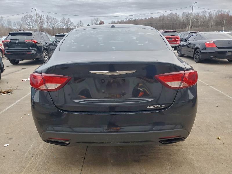 93969215 :رقم المزاد ، 1C3CCCBB2FN511682 vin ، 2015 Chrysler 200 S مزاد بيع