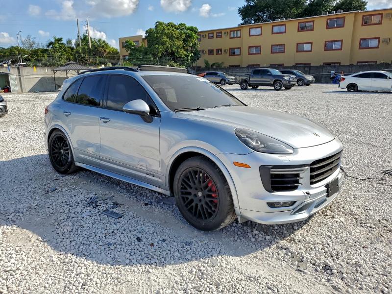 Продаж на аукціоні авто 2017 Porsche Cayenne, vin: WP1AD2A23HLA82321, номер лоту: 94309295