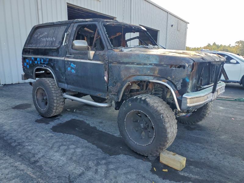 93339775 :رقم المزاد ، 1FMDU15F3DLA11230 vin ، 1983 Ford Bronco مزاد بيع