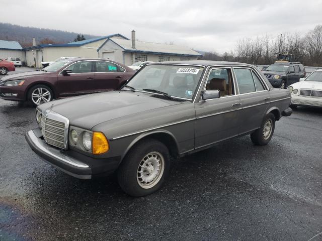 Auction sale of the 1983 Mercedes-benz 300, vin: WDBAB33A9DB023449, lot number: 92669795