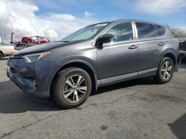 Auction sale of the 2018 Toyota Rav4, vin: JTMWFREV0JJ175992, lot number: 92756065