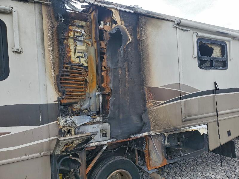 93413315 :رقم المزاد ، 5B4MP67G243389298 vin ، 2004 Wokhorse Recreational Vehicle (rv) مزاد بيع