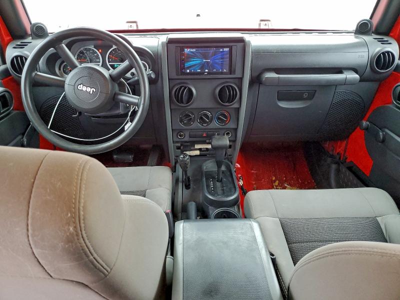 93310175 :رقم المزاد ، 1J4BA3H14AL143483 vin ، 2010 Jeep Wrangler Unlimited مزاد بيع