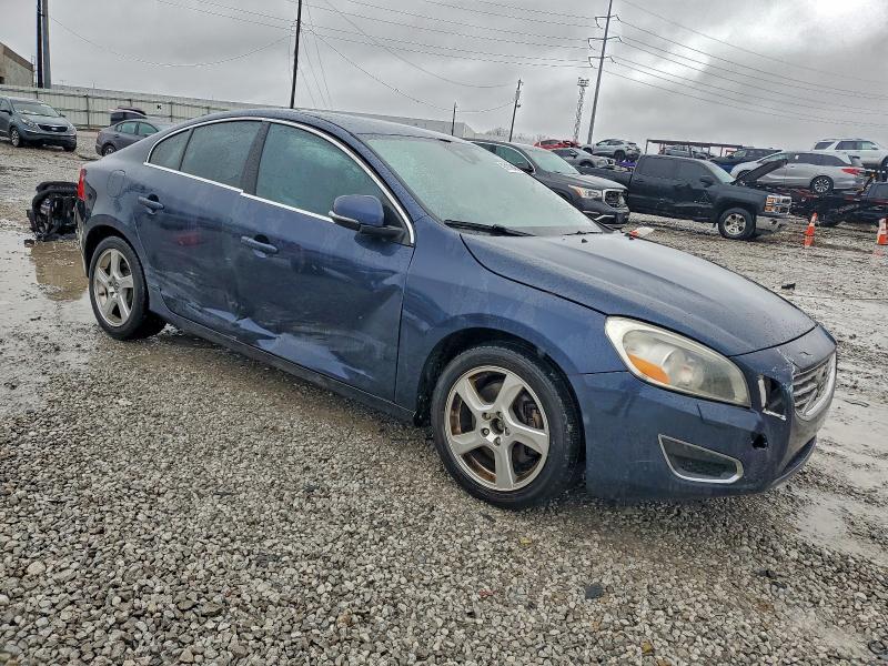 2012 Volvo S60 T5 მანქანა იყიდება აუქციონზე, vin: YV1622FS5C2131338, აუქციონის ნომერი: 93135485