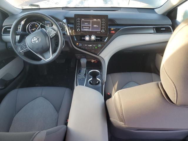 90116985 :رقم المزاد ، 4T1C11AK8NU665336 vin ، 2022 Toyota Camry مزاد بيع