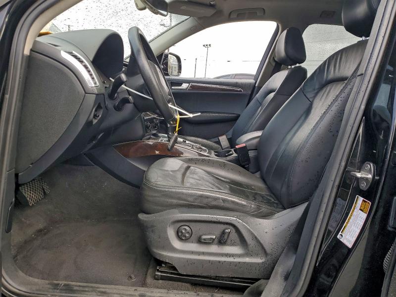 93741825 :رقم المزاد ، WA1LFAFP3BA016092 vin ، 2011 Audi Q5 مزاد بيع