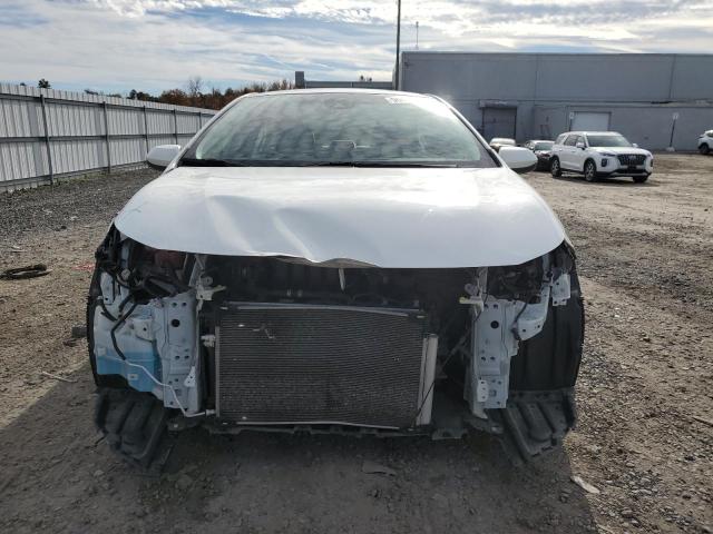 Продажа на аукционе авто 2022 Toyota Corolla, vin: JTDEPMAE1N3007290, номер лота: 90081105