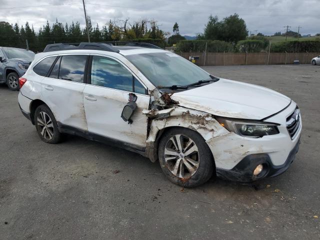 93509985 :رقم المزاد ، 4S4BSANC2J3380093 vin ، 2018 Subaru Outback مزاد بيع