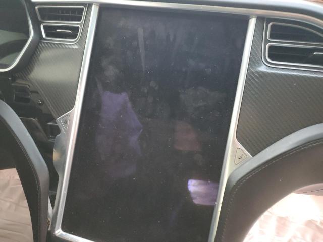 Продажа на аукционе авто 2017 Tesla Model X, vin: 5YJXCAE28HF051278, номер лота: 93075405