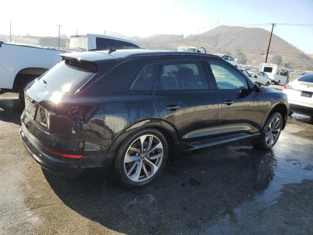 89839105 :رقم المزاد ، WA1LABGE3MB019699 vin ، 2021 Audi E-tron مزاد بيع