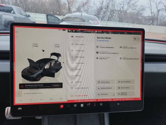 93425555 :رقم المزاد ، 5YJ3E1ET4RF849943 vin ، 2024 Tesla Model 3 مزاد بيع
