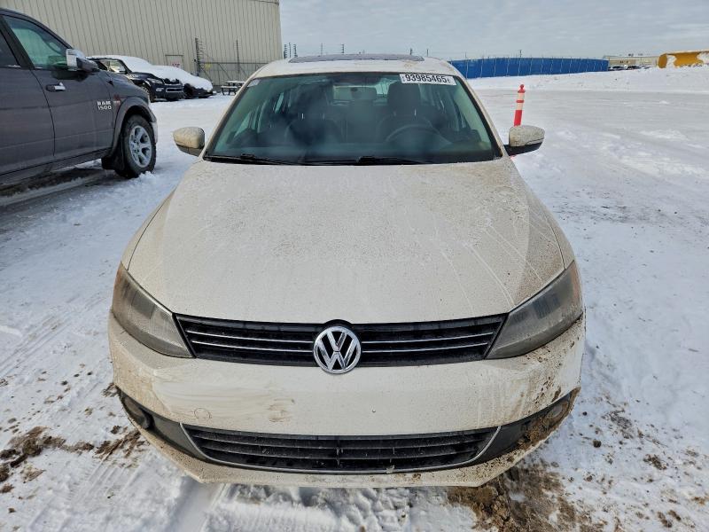 2014 Volkswagen Jetta მანქანა იყიდება აუქციონზე, vin: 3VWL07AJ9EM353111, აუქციონის ნომერი: 93985465