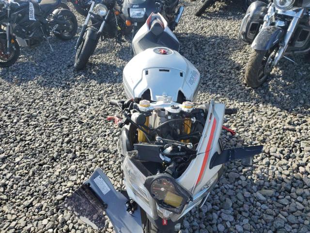 Aukcja sprzedaży 2016 Aprilia Rsv4 Rf, vin: ZD4RKUB01GS000324, numer aukcji: 91313195