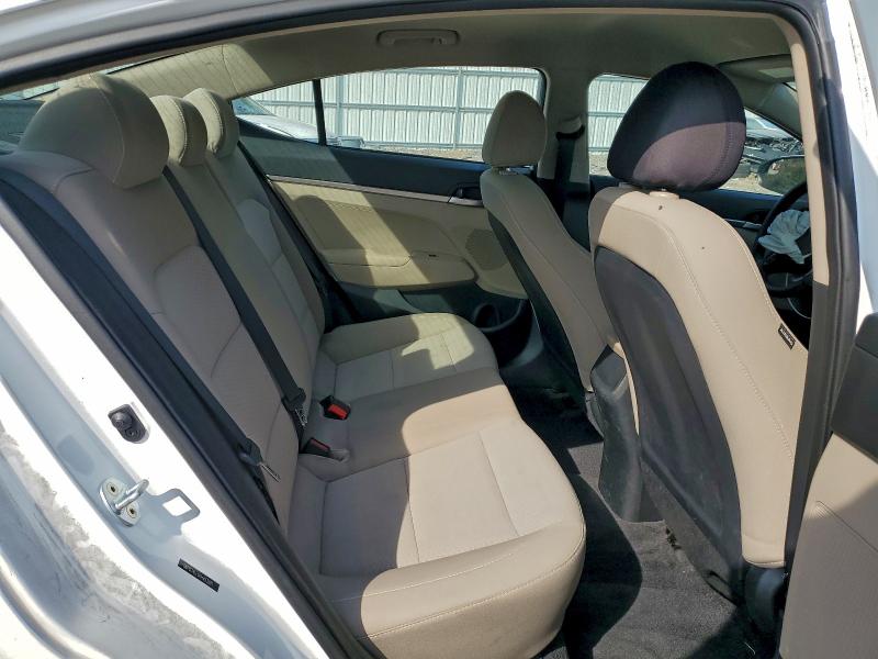 93991955 :رقم المزاد ، 5NPD74LF6KH433381 vin ، 2019 Hyundai Elantra مزاد بيع