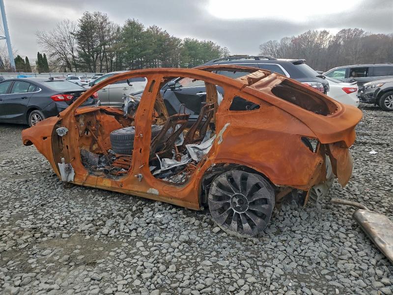 91823095 :رقم المزاد ، 7SAYGDEF2NF337963 vin ، 2022 Tesla Model Y مزاد بيع