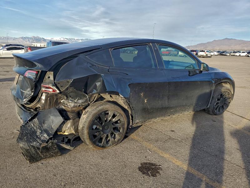 94785725 :رقم المزاد ، 7SAYGDEE0NA022227 vin ، 2022 Tesla Model Y مزاد بيع