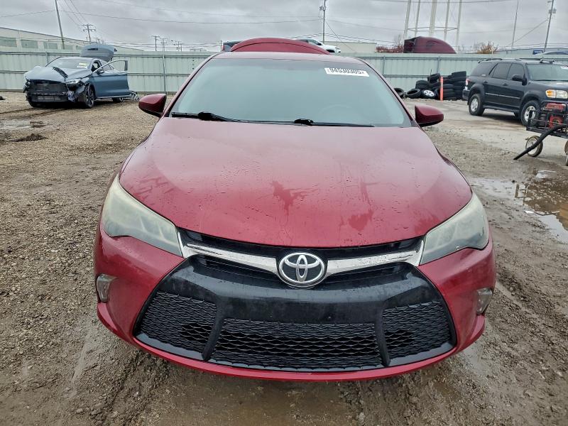 94530305 :رقم المزاد ، 4T1BK1FK4GU571586 vin ، 2016 Toyota Camry مزاد بيع