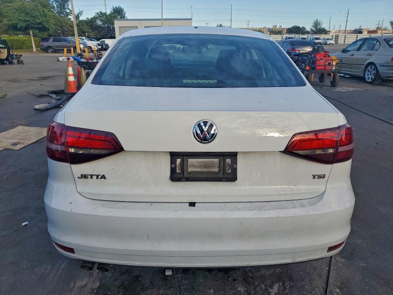 Aukcja sprzedaży 2018 Volkswagen Jetta, vin: 3VW2B7AJ9JM230599, numer aukcji: 94405945