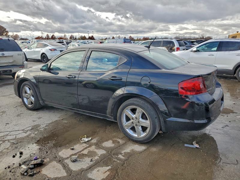 94321735 :رقم المزاد ، 1C3CDZAB9DN688230 vin ، 2013 Dodge Avenger مزاد بيع