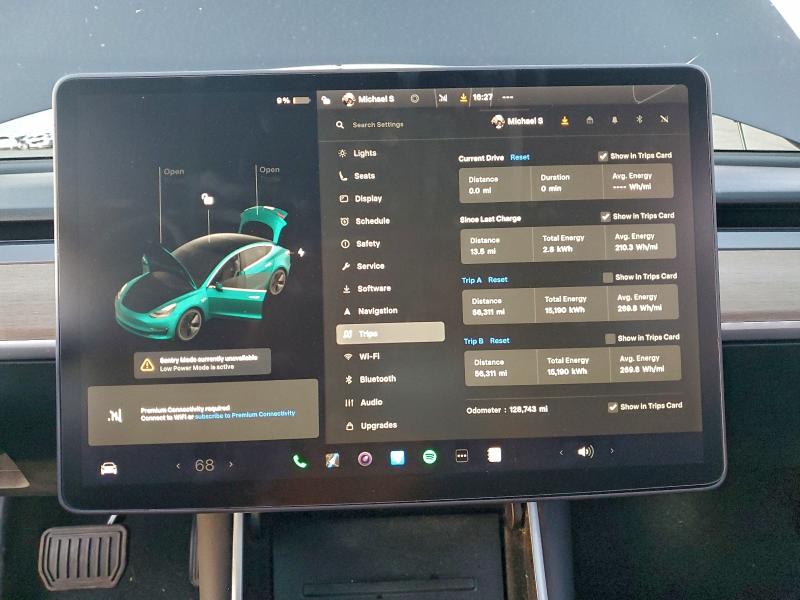 94676335 :رقم المزاد ، 5YJ3E1EA9JF045253 vin ، 2018 Tesla Model 3 مزاد بيع
