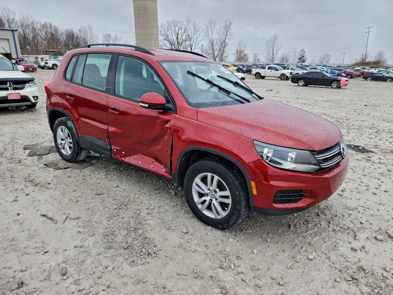 2015 Volkswagen Tiguan მანქანა იყიდება აუქციონზე, vin: WVGAV7AX5FW098048, აუქციონის ნომერი: 94545385