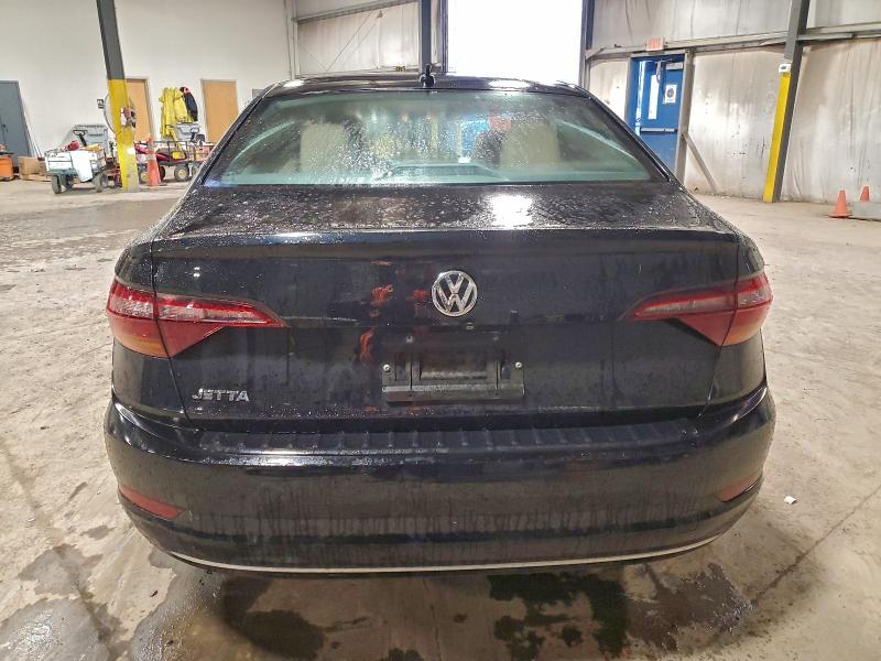 94479205 :رقم المزاد ، 3VWC57BU1KM006958 vin ، 2019 Volkswagen Jetta مزاد بيع