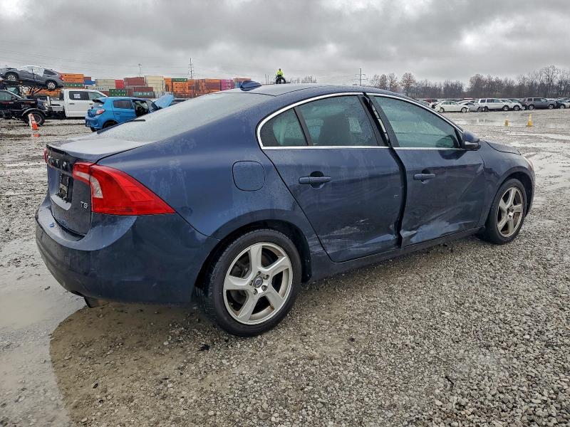 2012 Volvo S60 T5 მანქანა იყიდება აუქციონზე, vin: YV1622FS5C2131338, აუქციონის ნომერი: 93135485